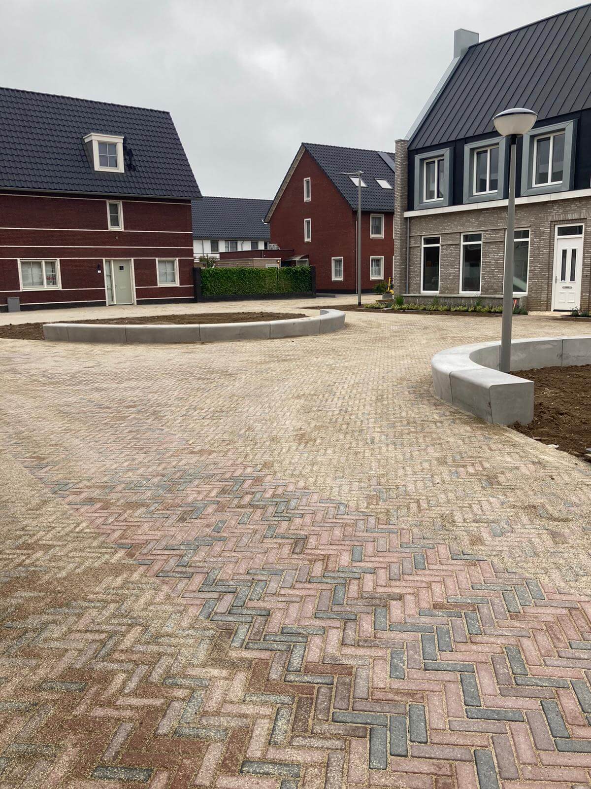 Afrondende fase van een wegenbouw project in Arnhem | VBT B.V.